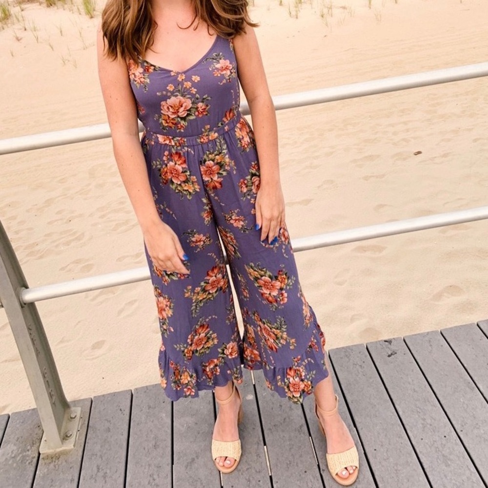 American Eagle Floral Jumpsuit